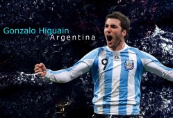 茵宝足球鞋/茵宝足球鞋测评