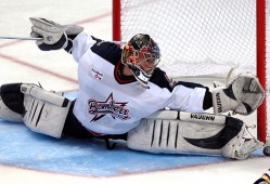 国家队排名足球队？国家队足球赛事排名？