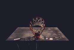 天下足球巴拉克?天下足球巴神?